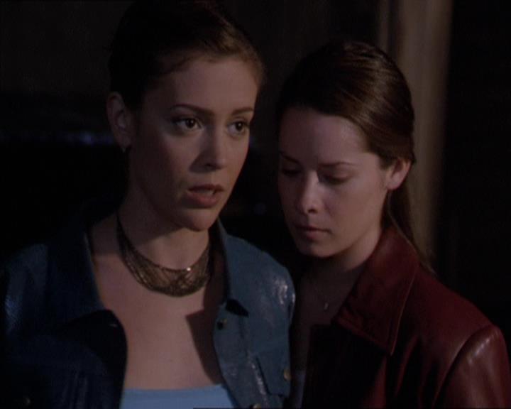 Charmed-Online-dot-221ApocalypseNot2081.jpg