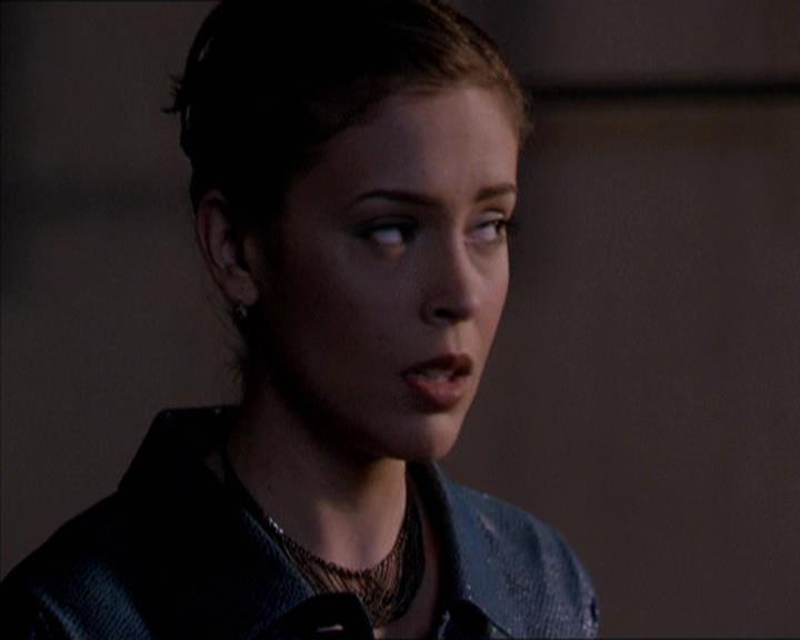 Charmed-Online-dot-221ApocalypseNot2102.jpg