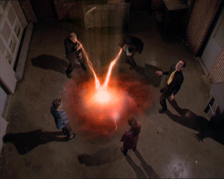 Charmed-Online-dot-221ApocalypseNot2147.jpg
