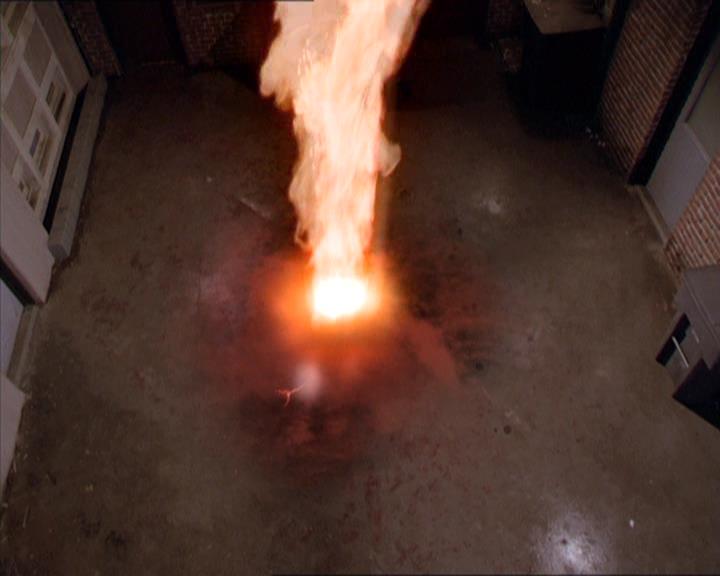 Charmed-Online-dot-221ApocalypseNot2178.jpg