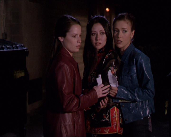 Charmed-Online-dot-221ApocalypseNot2181.jpg