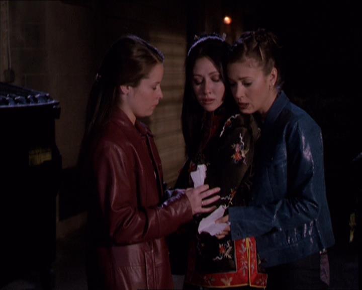 Charmed-Online-dot-221ApocalypseNot2184.jpg