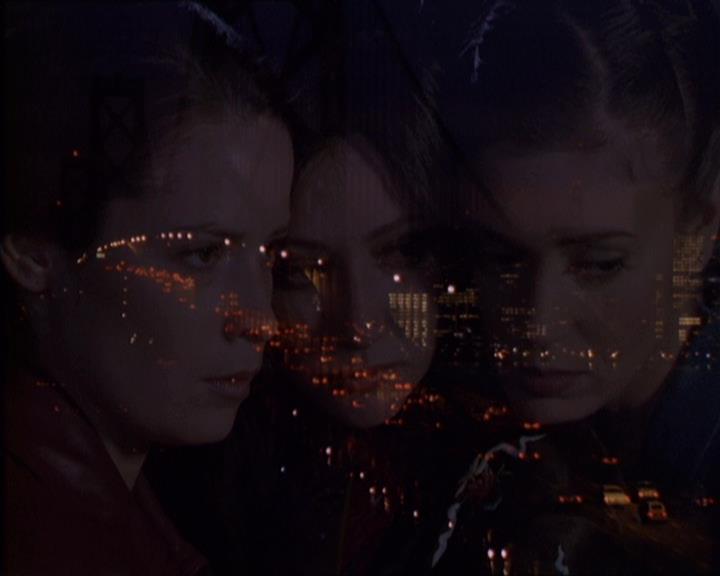 Charmed-Online-dot-221ApocalypseNot2195.jpg