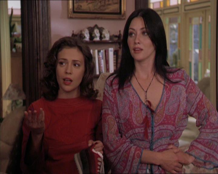 Charmed-Online-dot-222BeCarefulWhatYouWitchFor0432.jpg