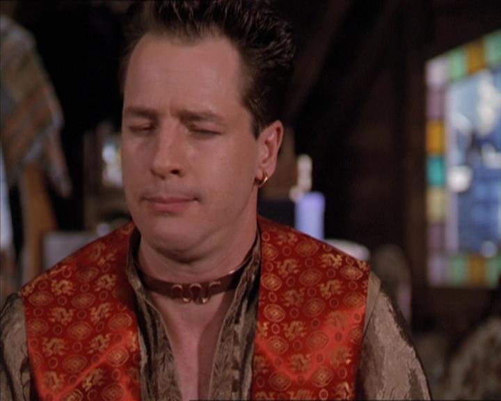 Charmed-Online-dot-222BeCarefulWhatYouWitchFor0810.jpg