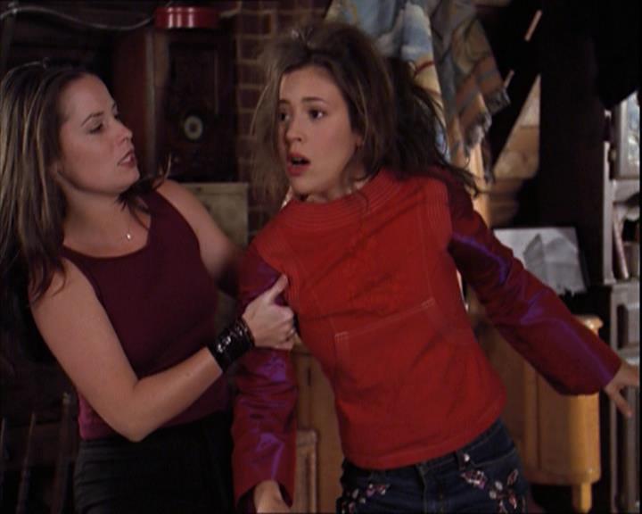 Charmed-Online-dot-222BeCarefulWhatYouWitchFor1213.jpg