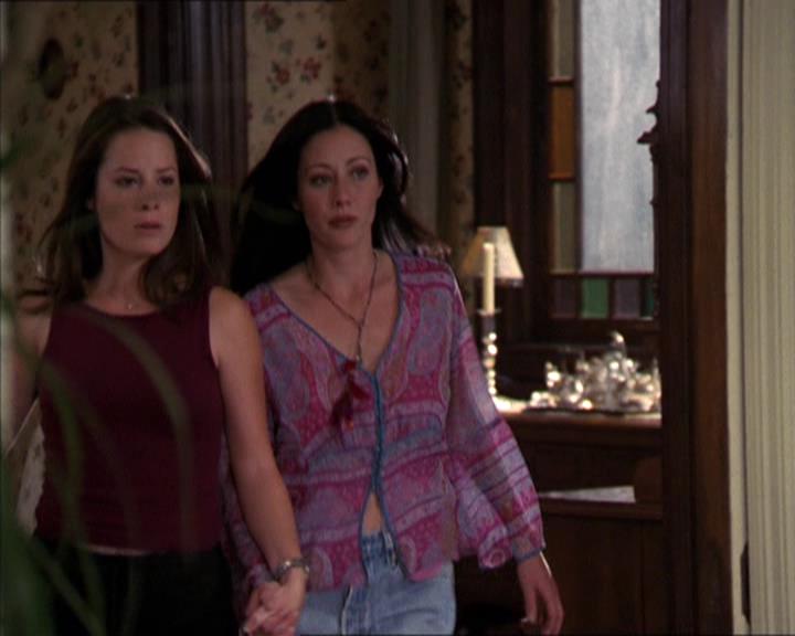 Charmed-Online-dot-222BeCarefulWhatYouWitchFor2129.jpg