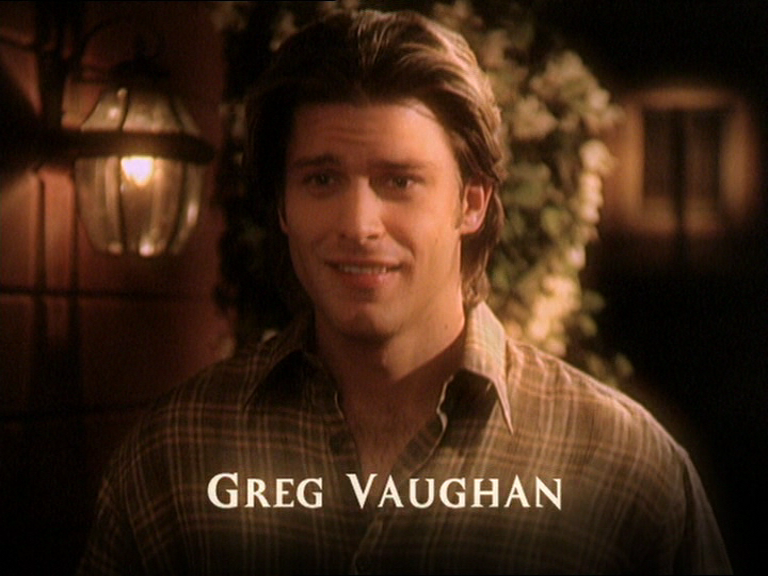 charmed-online_dot_net_OpeningCreditsS2-00040.png