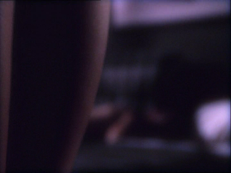 charmed-online_dot_net_OpeningCreditsS2-00044.png