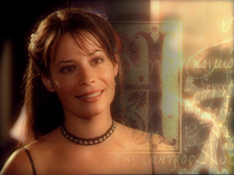 charmed-online_dot_net_OpeningCreditsS2-00048.png