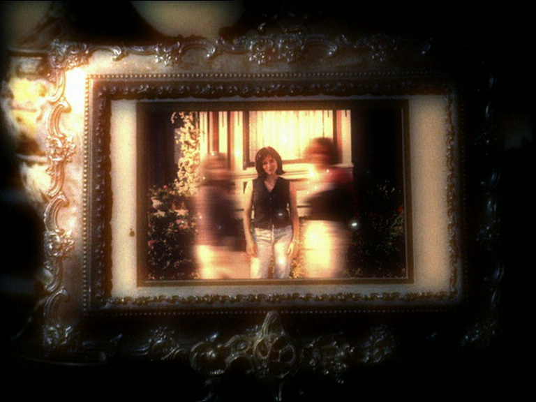 charmed-online_dot_net_OpeningCreditsS2-00050.png