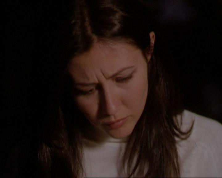 Charmed-Online_dot_net-3x01TheHoneymoonsOver0024.jpg