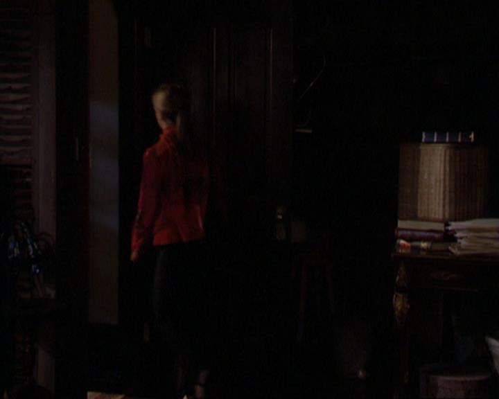 Charmed-Online_dot_net-3x01TheHoneymoonsOver0089.jpg Charmed-Online_dot_net-3x01TheHoneymoonsOver0089.jpg