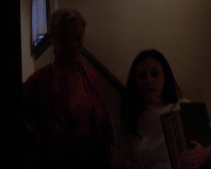 Charmed-Online_dot_net-3x01TheHoneymoonsOver0095.jpg