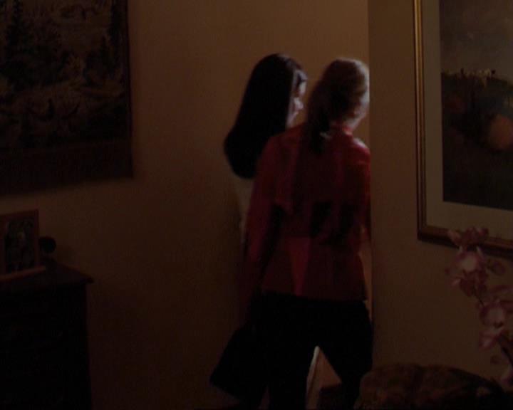 Charmed-Online_dot_net-3x01TheHoneymoonsOver0104.jpg