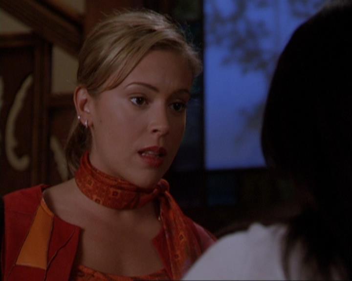 Charmed-Online_dot_net-3x01TheHoneymoonsOver0118.jpg Charmed-Online_dot_net-3x01TheHoneymoonsOver0118.jpg