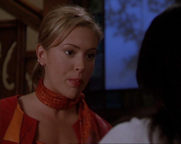 Charmed-Online_dot_net-3x01TheHoneymoonsOver0119.jpg Charmed-Online_dot_net-3x01TheHoneymoonsOver0119.jpg