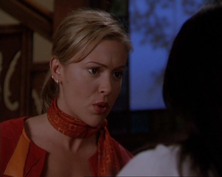 Charmed-Online_dot_net-3x01TheHoneymoonsOver0120.jpg Charmed-Online_dot_net-3x01TheHoneymoonsOver0120.jpg