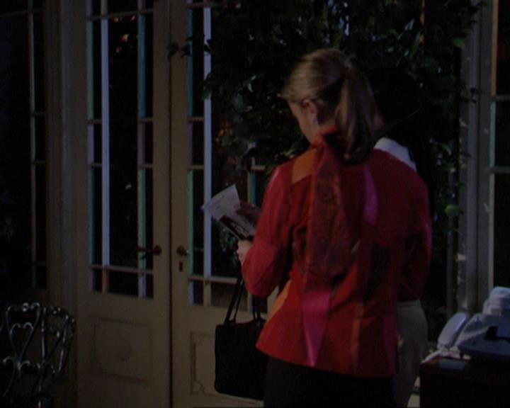 Charmed-Online_dot_net-3x01TheHoneymoonsOver0157.jpg Charmed-Online_dot_net-3x01TheHoneymoonsOver0157.jpg