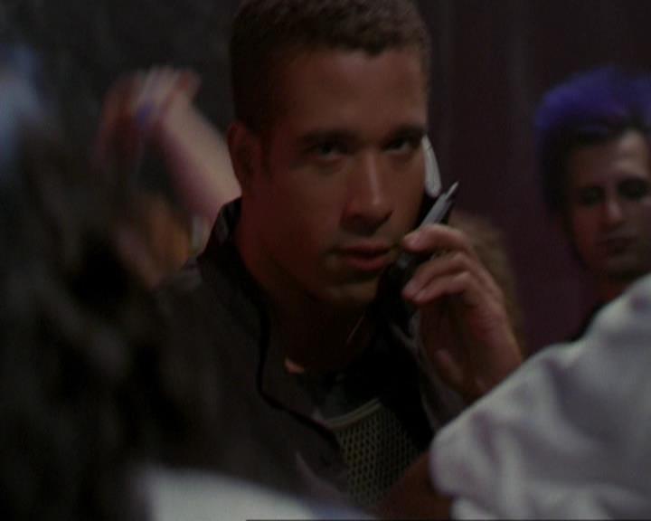 Charmed-Online_dot_net-3x01TheHoneymoonsOver0168.jpg Charmed-Online_dot_net-3x01TheHoneymoonsOver0168.jpg