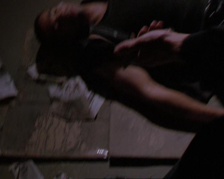 Charmed-Online_dot_net-3x01TheHoneymoonsOver0203.jpg Charmed-Online_dot_net-3x01TheHoneymoonsOver0203.jpg