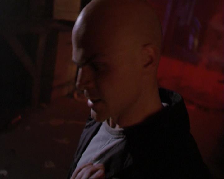 Charmed-Online_dot_net-3x01TheHoneymoonsOver0205.jpg Charmed-Online_dot_net-3x01TheHoneymoonsOver0205.jpg
