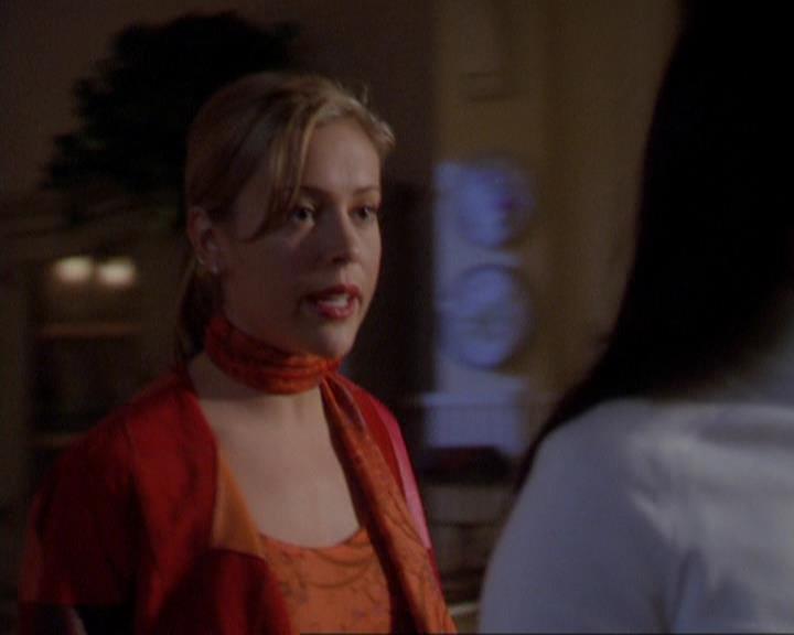 Charmed-Online_dot_net-3x01TheHoneymoonsOver0213.jpg