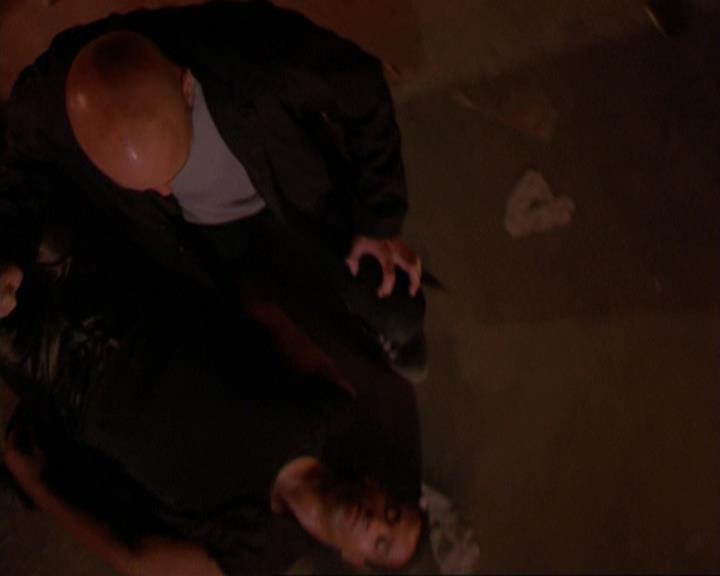 Charmed-Online_dot_net-3x01TheHoneymoonsOver0226.jpg Charmed-Online_dot_net-3x01TheHoneymoonsOver0226.jpg