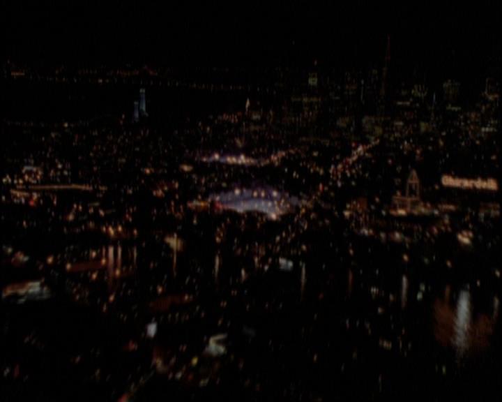Charmed-Online_dot_net-3x01TheHoneymoonsOver0400.jpg Charmed-Online_dot_net-3x01TheHoneymoonsOver0400.jpg