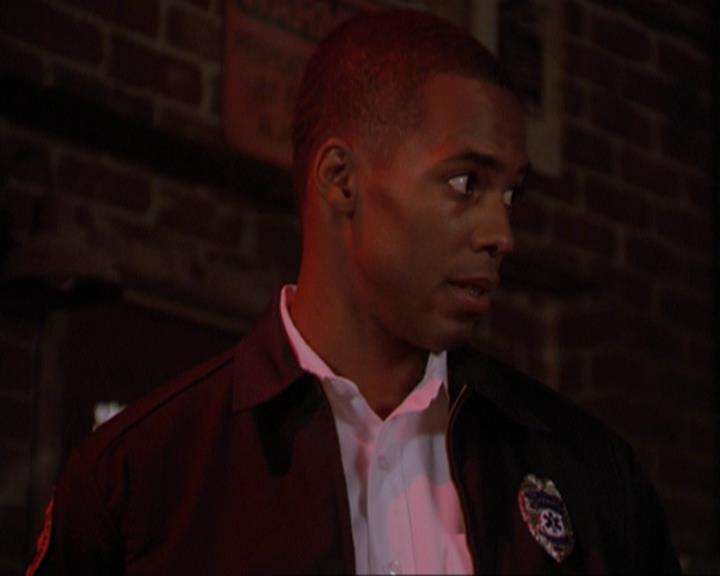Charmed-Online_dot_net-3x01TheHoneymoonsOver0461.jpg Charmed-Online_dot_net-3x01TheHoneymoonsOver0461.jpg
