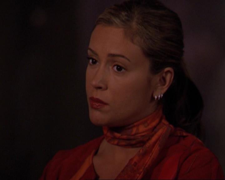 Charmed-Online_dot_net-3x01TheHoneymoonsOver0462.jpg Charmed-Online_dot_net-3x01TheHoneymoonsOver0462.jpg