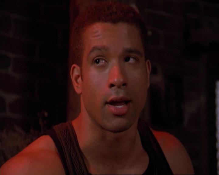 Charmed-Online_dot_net-3x01TheHoneymoonsOver0482.jpg Charmed-Online_dot_net-3x01TheHoneymoonsOver0482.jpg