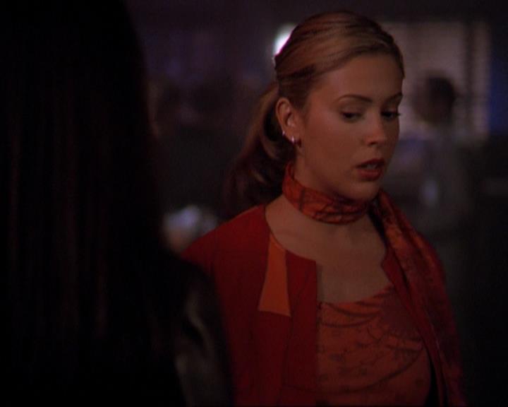 Charmed-Online_dot_net-3x01TheHoneymoonsOver0511.jpg Charmed-Online_dot_net-3x01TheHoneymoonsOver0511.jpg