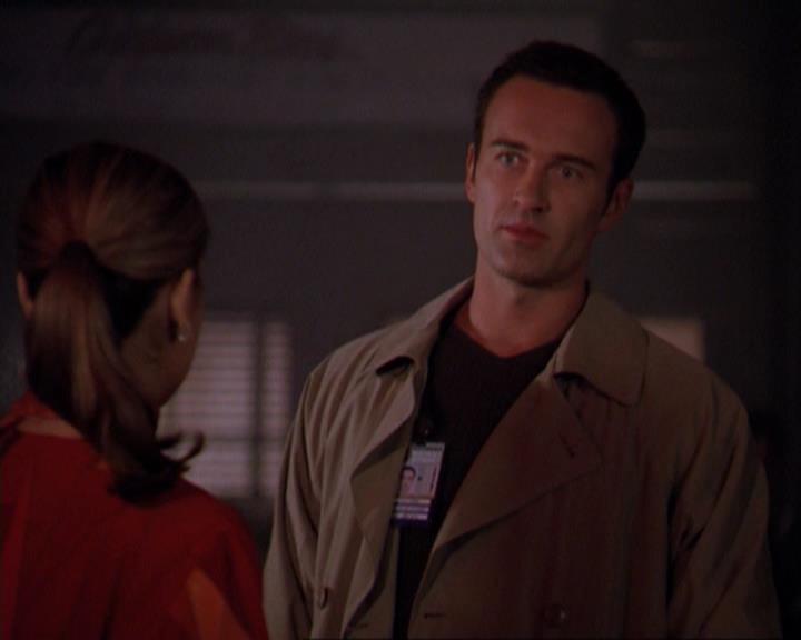 Charmed-Online_dot_net-3x01TheHoneymoonsOver0526.jpg Charmed-Online_dot_net-3x01TheHoneymoonsOver0526.jpg