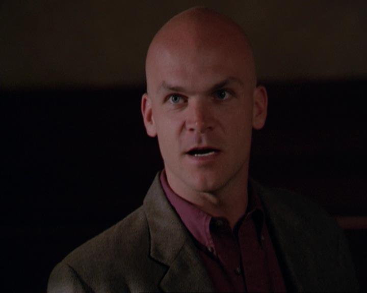 Charmed-Online_dot_net-3x01TheHoneymoonsOver1167.jpg