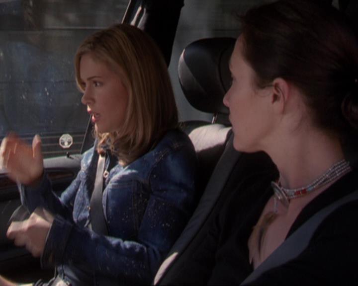 Charmed-Online_dot_net-3x01TheHoneymoonsOver1273.jpg