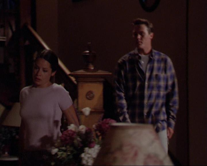 Charmed-Online_dot_net-3x01TheHoneymoonsOver1497.jpg