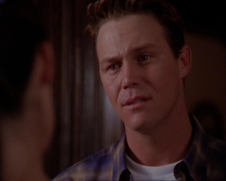 Charmed-Online_dot_net-3x01TheHoneymoonsOver1553.jpg