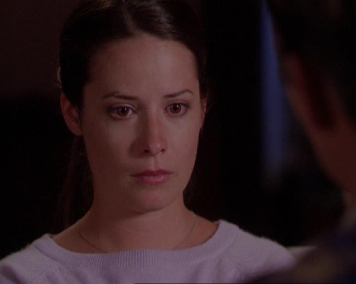 Charmed-Online_dot_net-3x01TheHoneymoonsOver1625.jpg