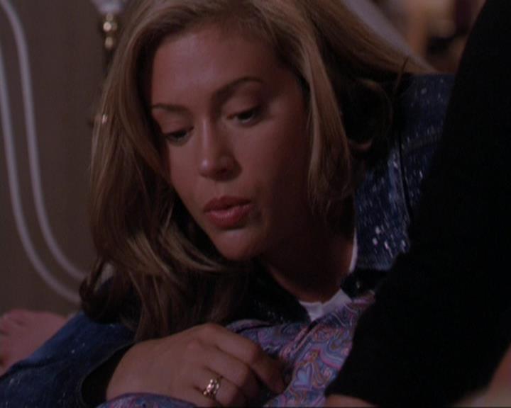 Charmed-Online_dot_net-3x01TheHoneymoonsOver1861.jpg