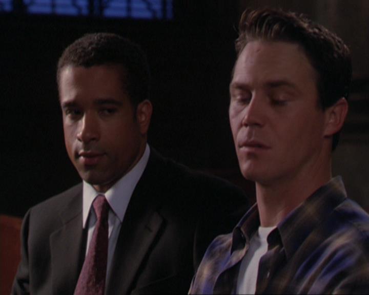 Charmed-Online_dot_net-3x01TheHoneymoonsOver1928.jpg Charmed-Online_dot_net-3x01TheHoneymoonsOver1928.jpg