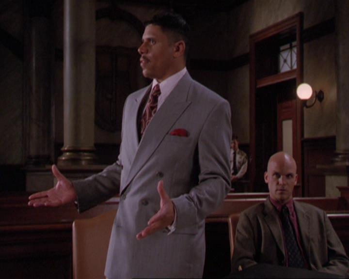Charmed-Online_dot_net-3x01TheHoneymoonsOver1940.jpg