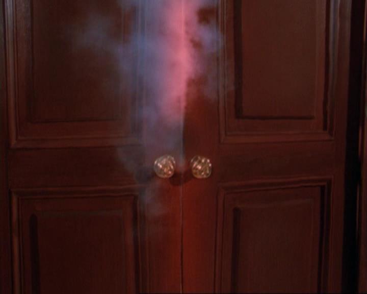 Charmed-Online_dot_net-3x01TheHoneymoonsOver2003.jpg