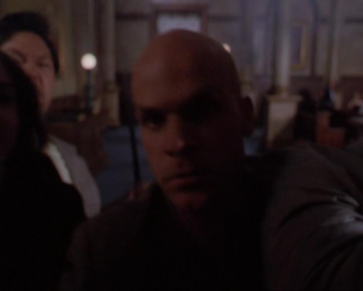 Charmed-Online_dot_net-3x01TheHoneymoonsOver2004.jpg