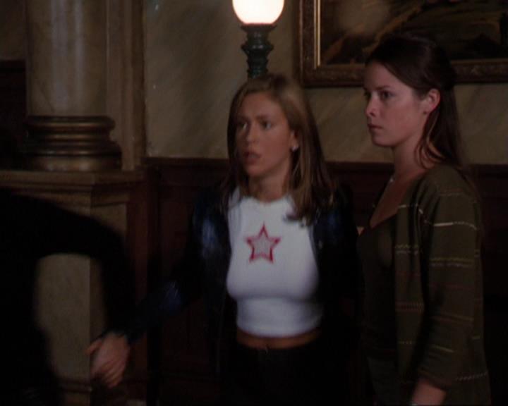 Charmed-Online_dot_net-3x01TheHoneymoonsOver2087.jpg