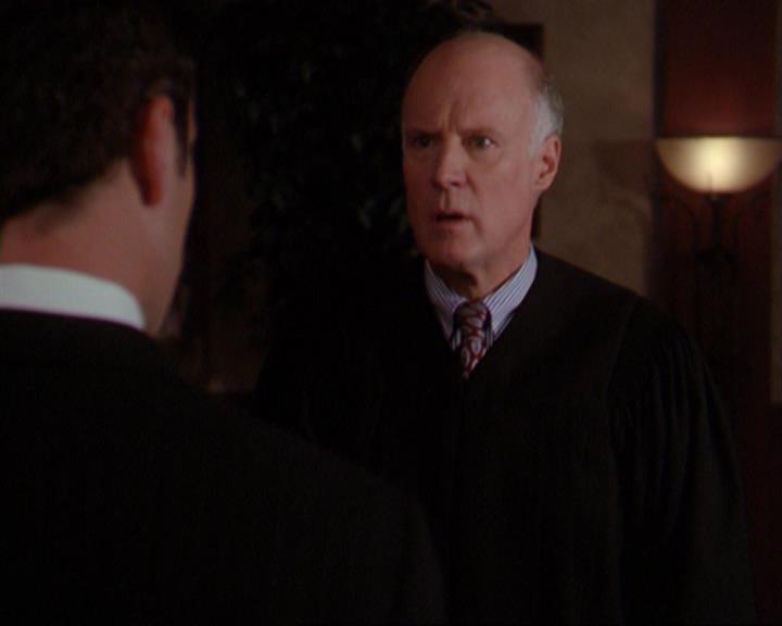 Charmed-Online_dot_net-3x01TheHoneymoonsOver2106.jpg