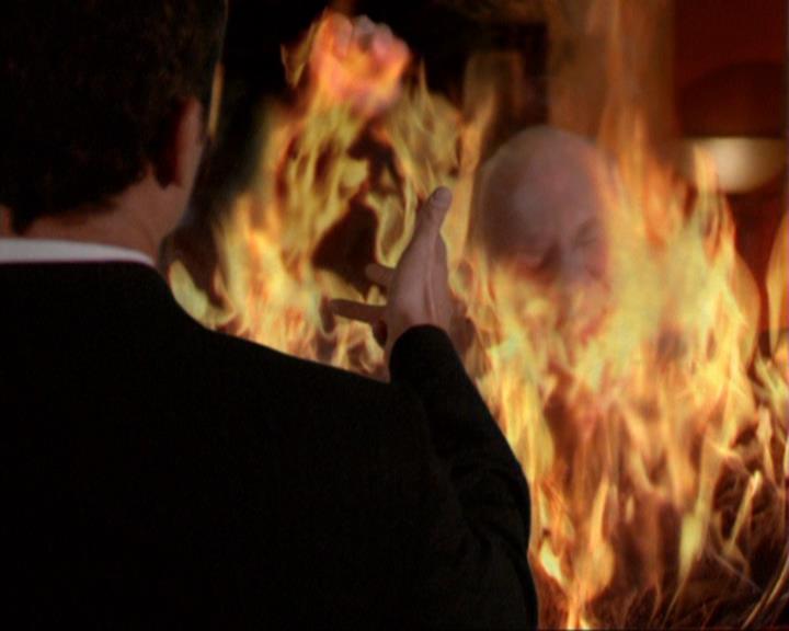 Charmed-Online_dot_net-3x01TheHoneymoonsOver2110.jpg