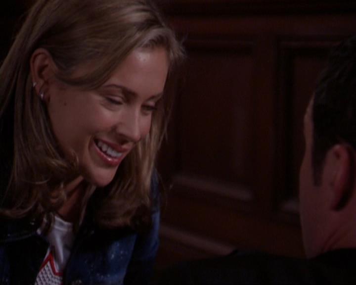 Charmed-Online_dot_net-3x01TheHoneymoonsOver2163.jpg