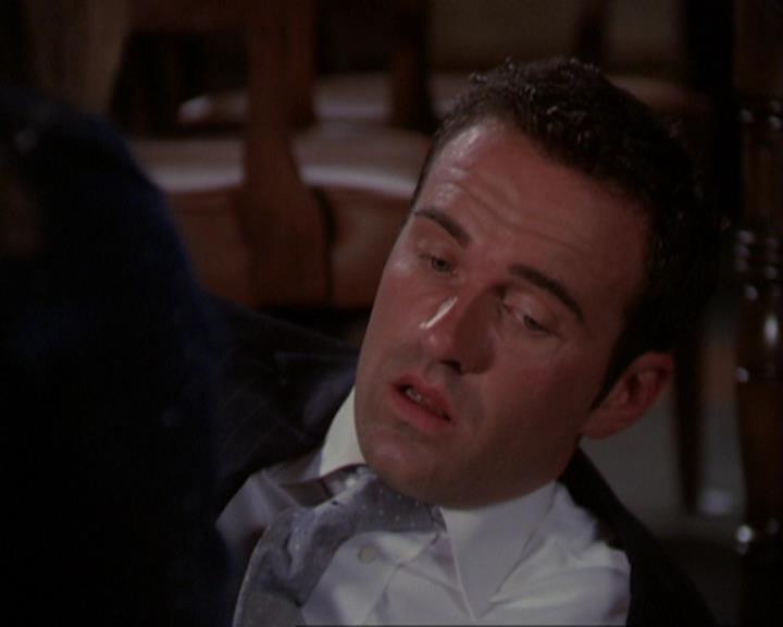 Charmed-Online_dot_net-3x01TheHoneymoonsOver2171.jpg