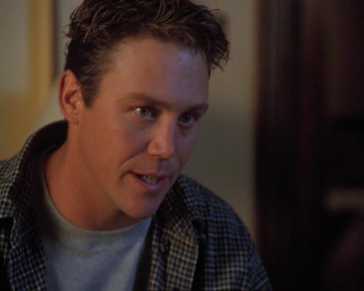 Charmed-Online_dot_net-3x02MagicHour0182.jpg Charmed-Online_dot_net-3x02MagicHour0182.jpg